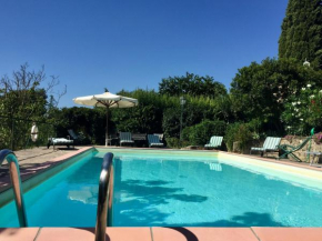 Beautiful Holiday Home with Swimming Pool in Monterchi